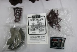 Vintage Star Wars Playsets Boxed Ewok Village MIB C6 (Accessories In Sealed Baggies, Missing Fire Decal) -Brian's Toys Shop img 9924 12